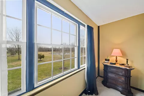 Bedroom - 8201 Deblinsue Ln, Jackson, MI 49201 photo 4 of 9