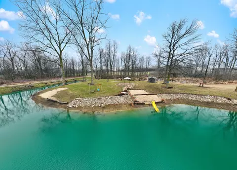 Exterior - 8201 Deblinsue Ln, Jackson, MI 49201 photo 30 of 40