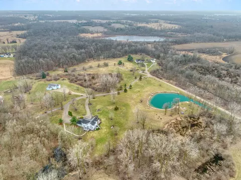 View/Area - 8201 Deblinsue Ln, Jackson, MI 49201 photo 2 of 18