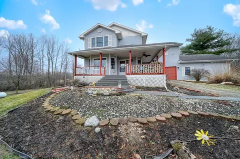 Exterior - 8201 Deblinsue Ln, Jackson, MI 49201 photo 6 of 40