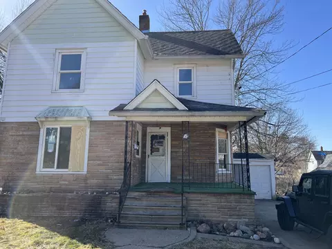 36 Corwin St, Battle Creek, MI 49015