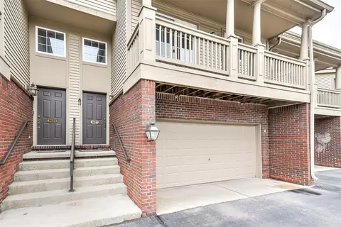 3027 Barclay Way, Ann Arbor, MI 48105