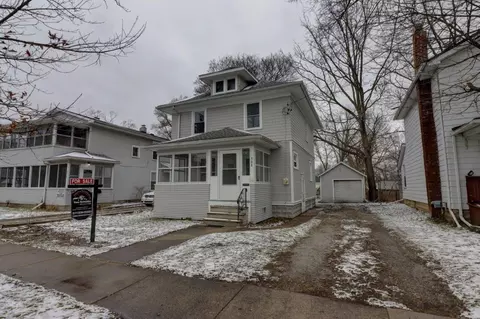 508 Hallett St, Jackson, MI 49202