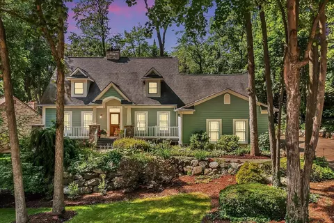 3823 Elder Rd S, West Bloomfield, MI 48324