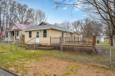 9 Shirley Ave, Battle Creek, MI 49014