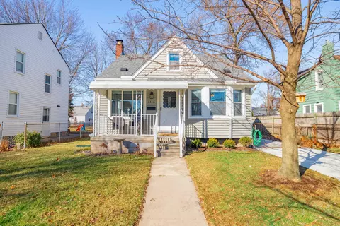 1416 Pearson St, Ferndale, MI 48220