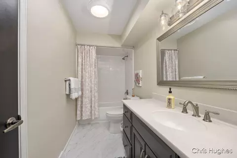 Bath - 6350 Dunbarton St SE, Ada, MI 49301 photo 1 of 5