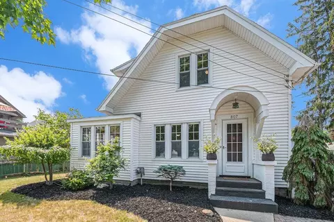807 Union St, Jackson, MI 49203