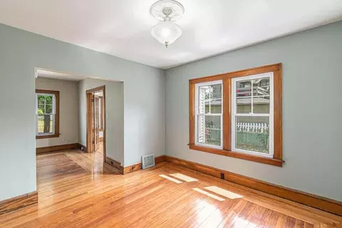 807 Union St, Jackson, MI 49203 photo 9