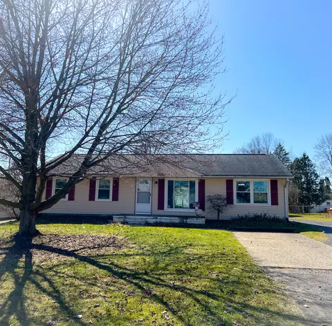 5609 Holly Dr, Jackson, MI 49201 photo 3