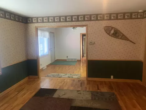 1228 Oakwood St, Belding, MI 48809 photo 5