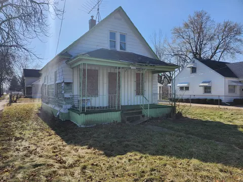 2236 Perkins St, Saginaw, MI 48601