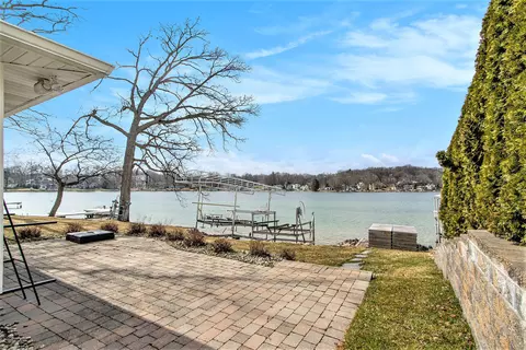 View/Area - 238 E Gull Lake Dr, Augusta, MI 49012 photo 4 of 4