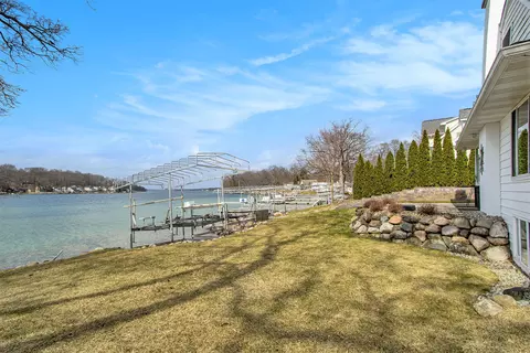View/Area - 238 E Gull Lake Dr, Augusta, MI 49012 photo 3 of 4