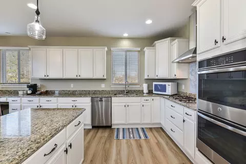 Kitchen - 5753 Libby Ct, Dexter, MI 48130 photo 2 of 4