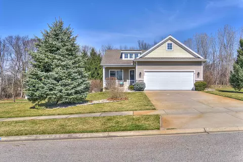 748 Pemberton Ln, Jackson, MI 49203