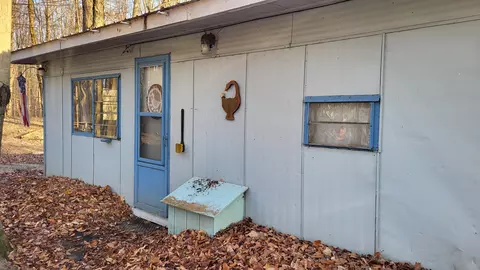 13615 Viaduct Rd, Copemish, MI 49625