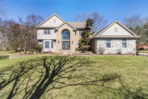 9219 Sandhill Ct, Saline, MI 48176