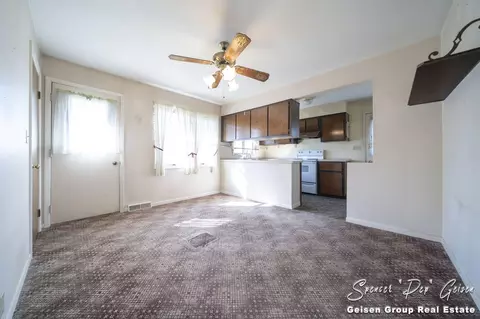 Kitchen - 11185 E Colby Rd, Crystal, MI 48818 photo 1 of 7