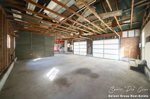 Exterior - 11185 E Colby Rd, Crystal, MI 48818 photo 8 of 18
