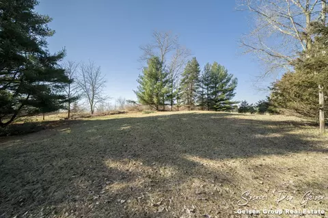 Exterior - 11185 E Colby Rd, Crystal, MI 48818 photo 14 of 18