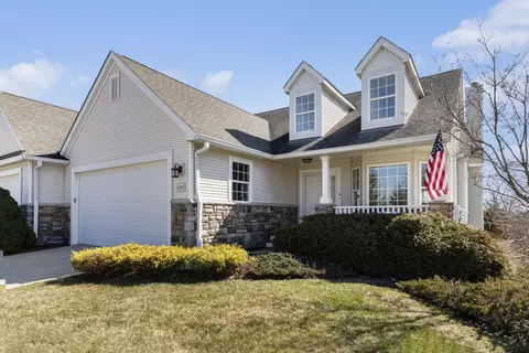 1335 Nottington Ct, Ann Arbor, MI 48103