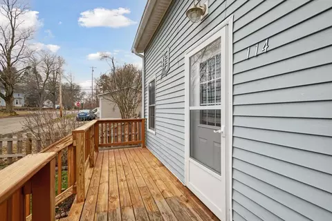 114 E Grove St, Parma, MI 49269 photo 4
