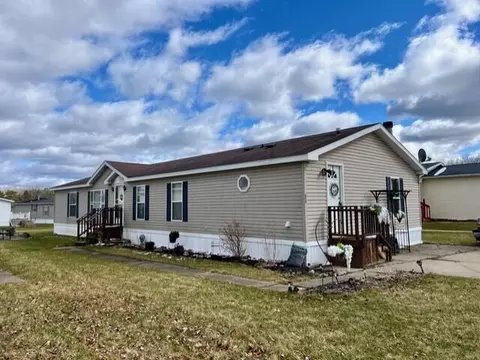 222 Ash Rdg, Mason, MI 48854