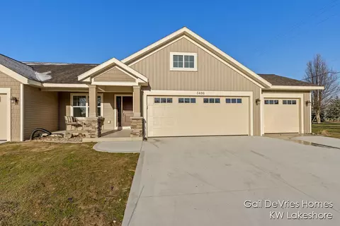 3496 S Riverwalk Dr #3, Hamilton, MI 49419