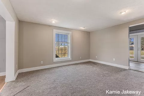 417 River St, Belding, MI 48809 photo 13