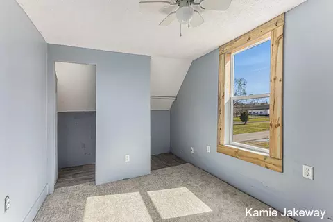 417 River St, Belding, MI 48809 photo 16