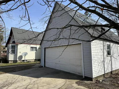 Exterior - 615 Seventh St, Baldwin, MI 49304 photo 9 of 10