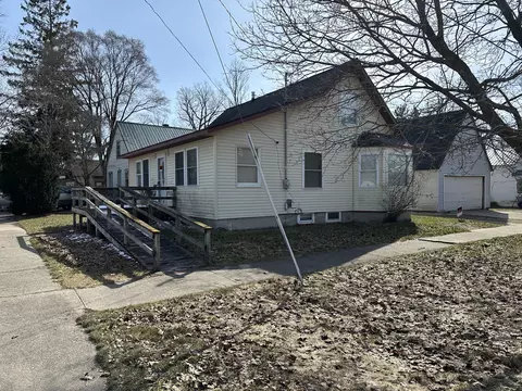 Exterior - 615 Seventh St, Baldwin, MI 49304 photo 2 of 10