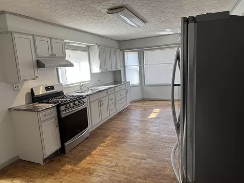 Kitchen - 615 Seventh St, Baldwin, MI 49304 photo 5 of 10