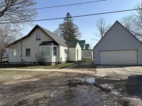 Exterior - 615 Seventh St, Baldwin, MI 49304 photo 8 of 10