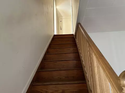 Entry Way - 615 Seventh St, Baldwin, MI 49304 photo 2 of 4