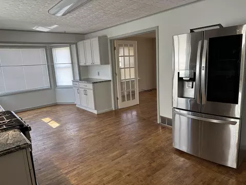 Kitchen - 615 Seventh St, Baldwin, MI 49304 photo 7 of 10