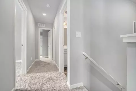 Entry Way - 613 Oklahoma Dr, Three Rivers, MI 49093 photo 3 of 4