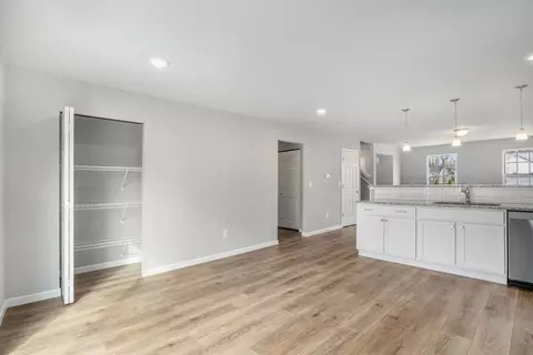 Kitchen - 613 Oklahoma Dr, Three Rivers, MI 49093 photo 5 of 5