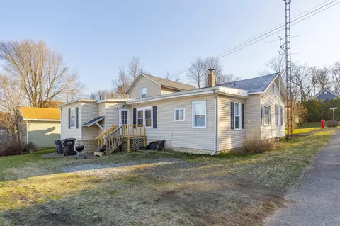308 Days Ave, Buchanan, MI 49107 photo 3