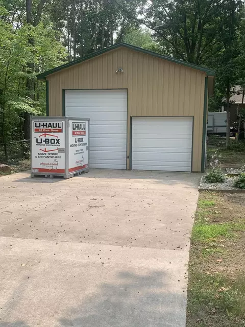 16286 Ransom St, Holland, MI 49424