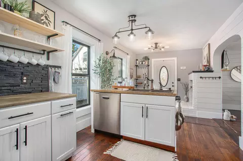Kitchen - 408 Exchange St, Spring Lake, MI 49456 photo 1 of 4