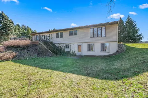 Exterior - 384 Francine Dr, Tekonsha, MI 49092 photo 11 of 16