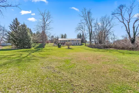 Exterior - 384 Francine Dr, Tekonsha, MI 49092 photo 13 of 16