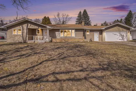 520 W Todd Ave, Reed City, MI 49677