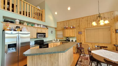 Kitchen - 1660 Beaver Rd, Bitely, MI 49309 photo 7 of 8