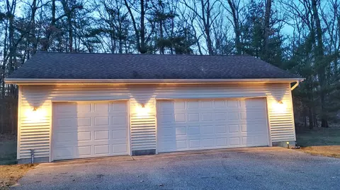 Exterior - 1660 Beaver Rd, Bitely, MI 49309 photo 6 of 22