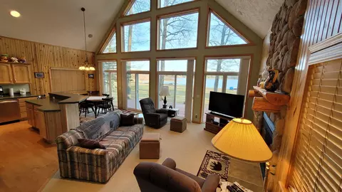 Living - 1660 Beaver Rd, Bitely, MI 49309 photo 3 of 6