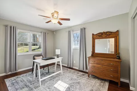 Bedroom - 11283 Pinewood Dr, Jerome, MI 49249 photo 1 of 8