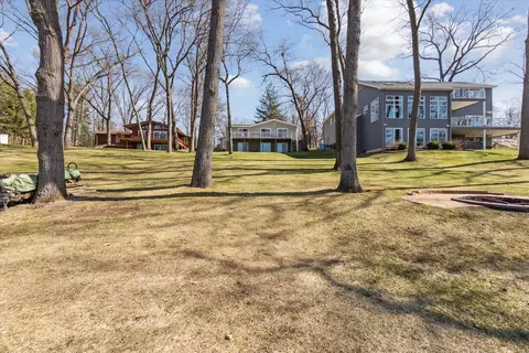 Exterior - 11283 Pinewood Dr, Jerome, MI 49249 photo 10 of 12